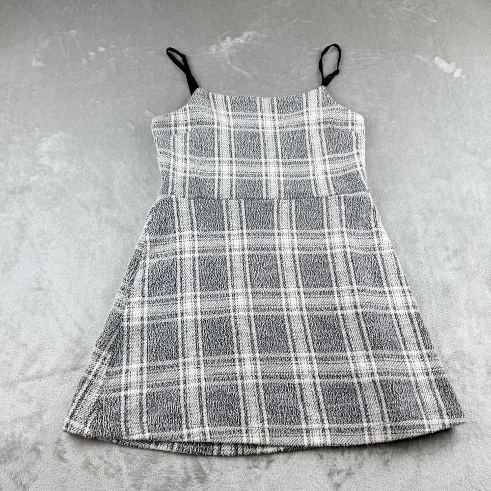 Urban Outfitters Women's Large Plaid Mini Dress Gray White Sleeveless Strappy